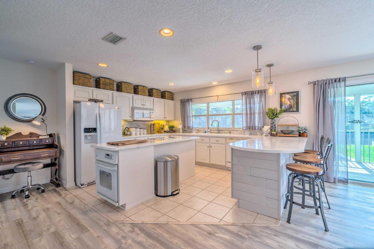 Withlacoochee River House With Dock And Kayaks! Yankeetown المظهر الخارجي الصورة